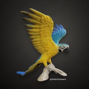 Schleich Retired Blue & Yellow Macaw Parrot Figurine Toy